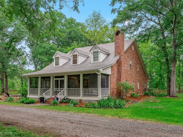 306 Rolling Meadow Ln, Bossier City, LA 71112