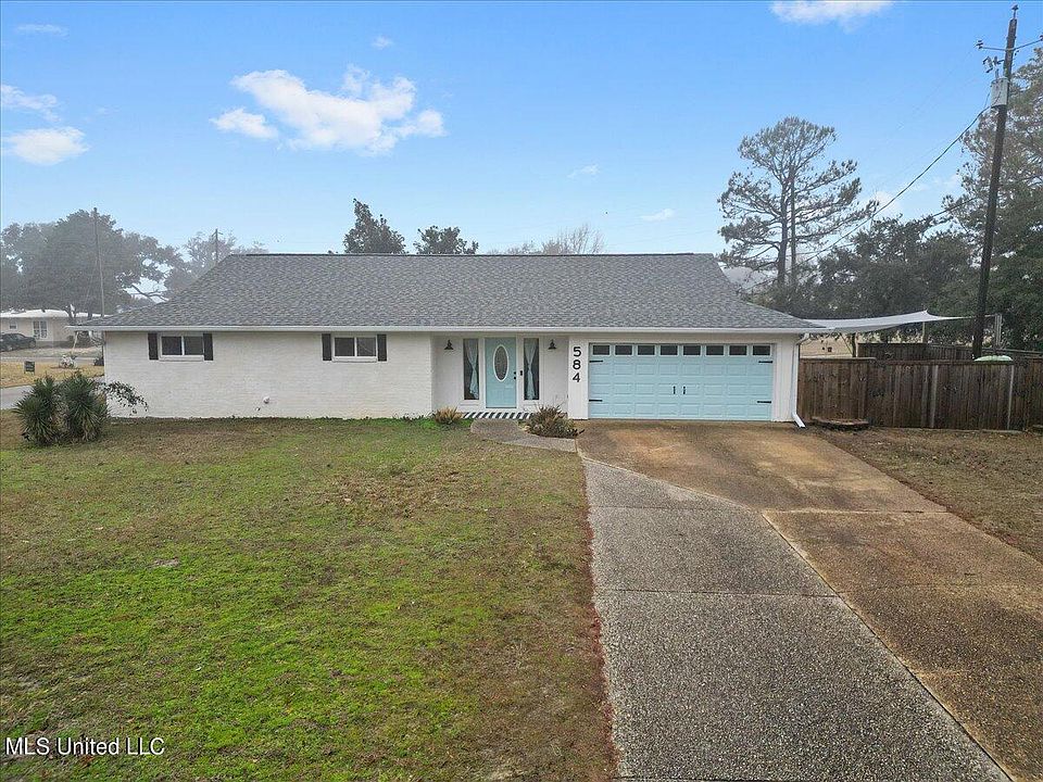 1st image of 584 Royal Oak Dr
