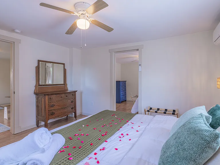 313 W Maple St #3 — Photo 18