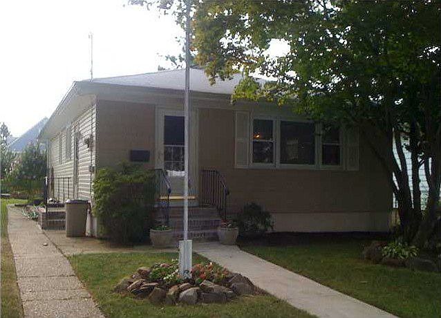 1st image of 174 Bryson Ave