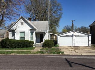 304 S 1st St, Greenville, IL