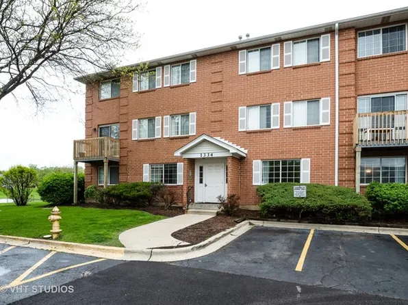 1334 S Lorraine Rd APT A, Wheaton, IL 60189
