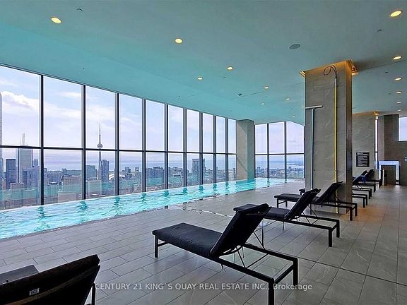 3rd image of 7 Grenville St #4901