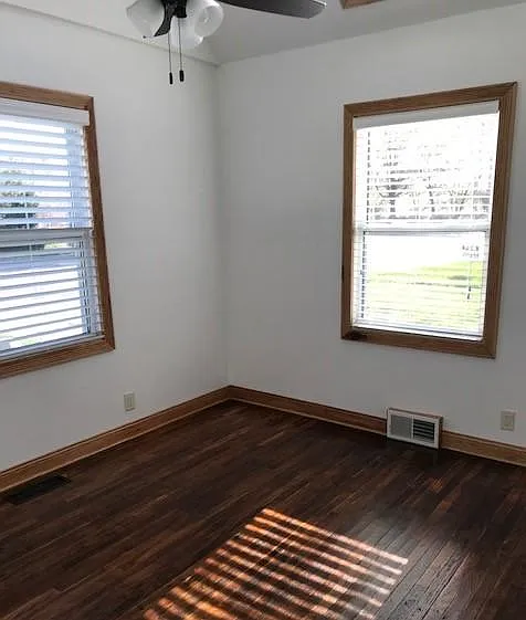 1708 W Bethel Ave — Photo 18