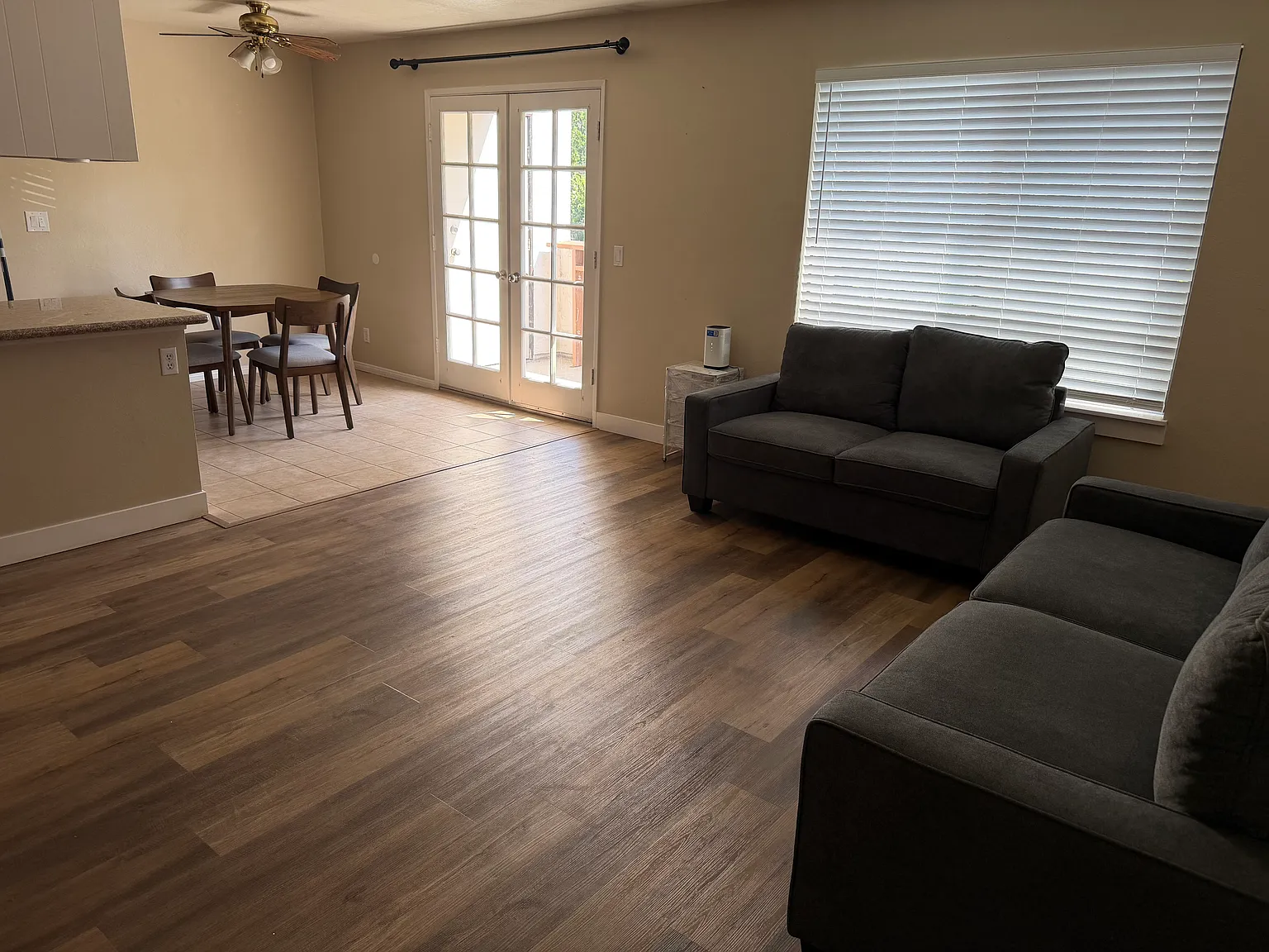 2 bed, 1020 sqft, $1,200 — Photo 4