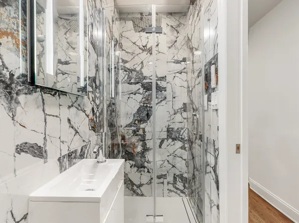 1186 East 56th Street image 19 of 21