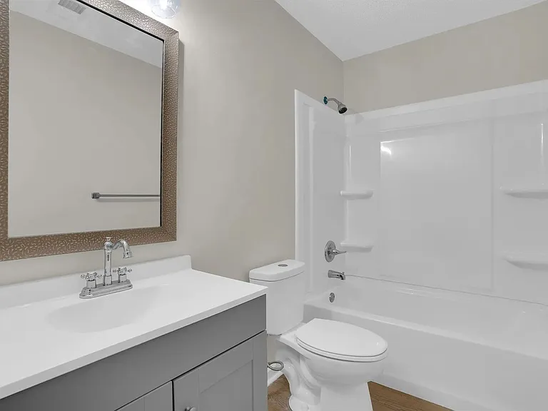 3908 Persimmon St #3908 — Photo 15