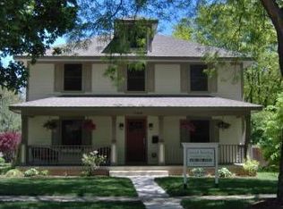 1108 S 4th St, St Charles, IL
