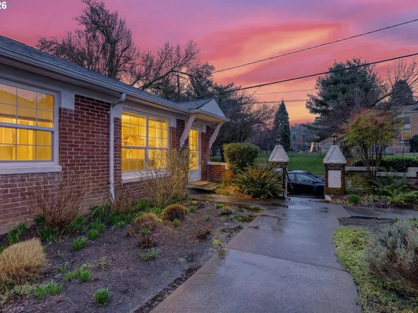 2613 NW Raleigh St Unit 21, Portland, OR 97210