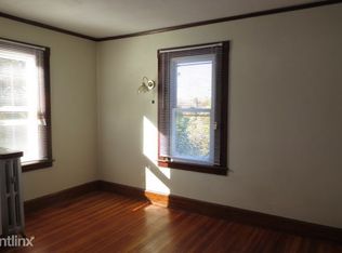 20 Arch St, Manchester, CT 06040