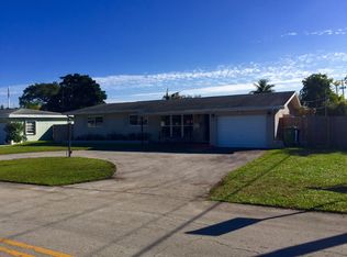 6790 SW 11th St, Pembroke Pines, FL 33023