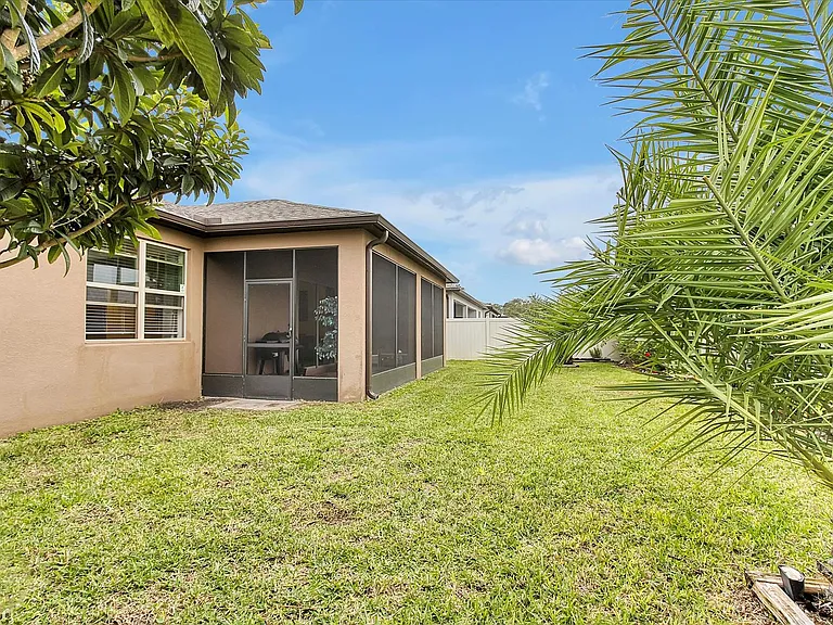 5611 Barletta Dr — Photo 38