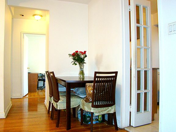 5th image of 64-74 Saunders St #6F
