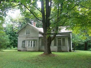886 Bradford Hill Rd, Crown Point, NY 12928