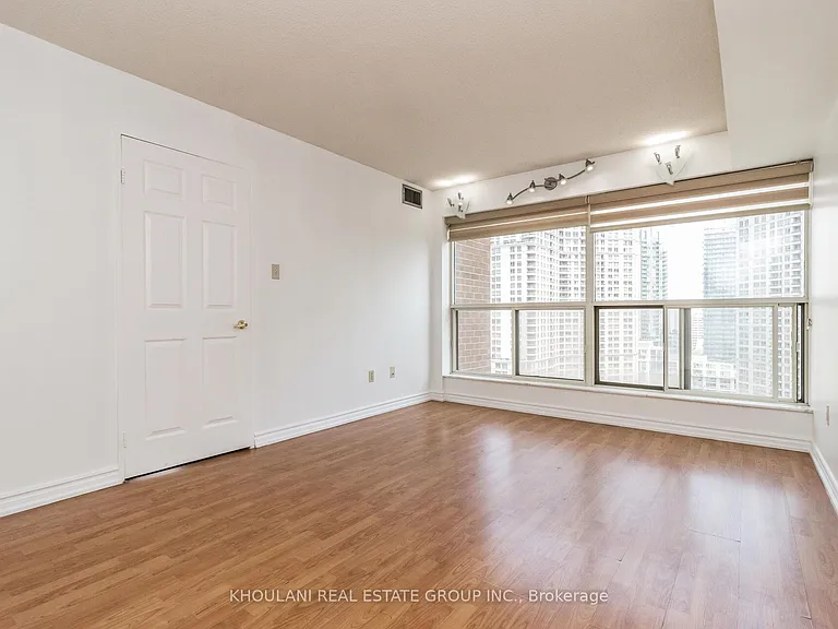 335 Webb Dr #2006 — Photo 25