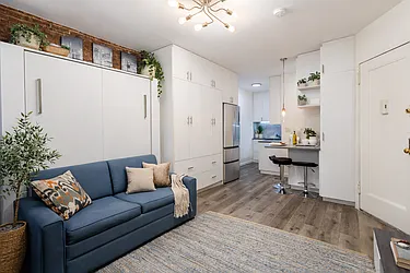 130 West 71st Street #1 image 1 of 10