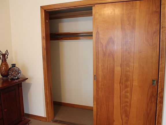 Large closets in bedrooms