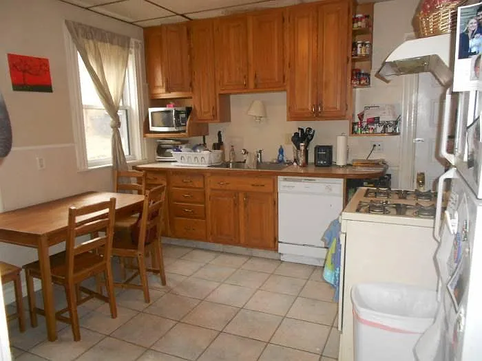 Eat In Kitchen!