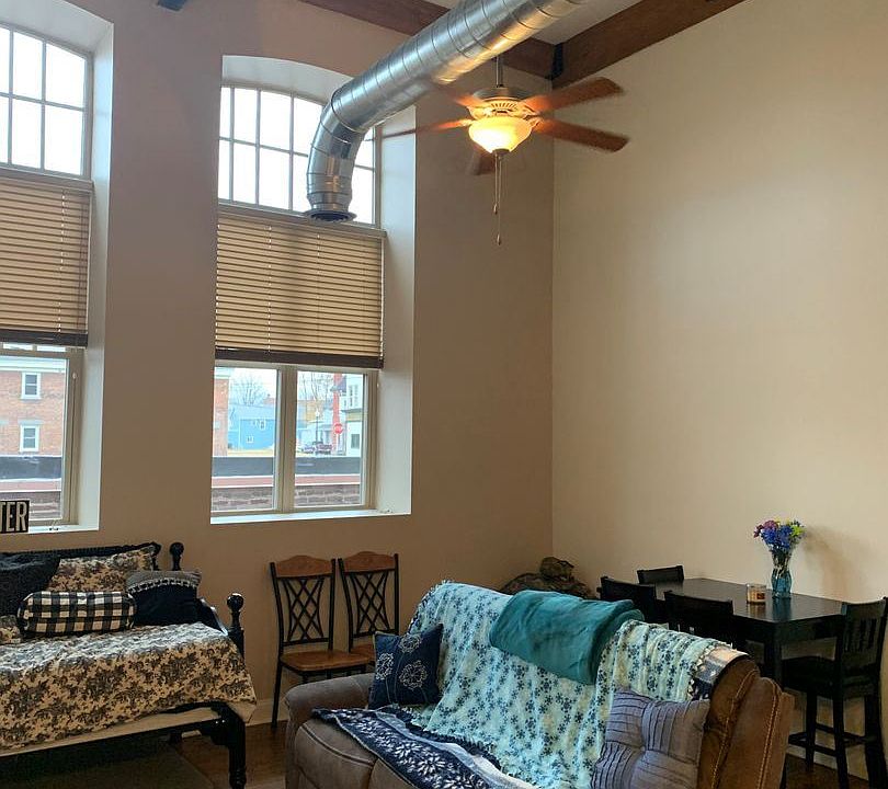 1st image of 79 Warren St APT 207