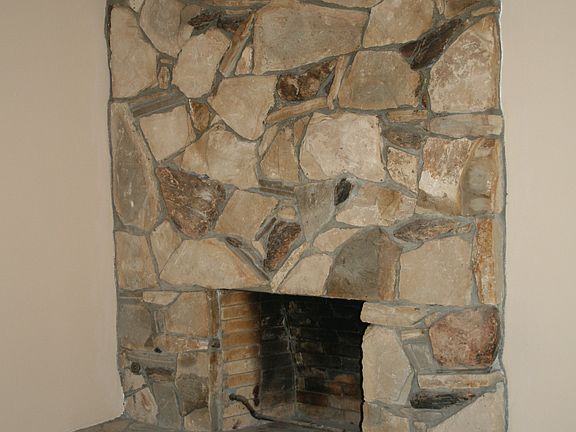 3rd image of 255 Bedford Way