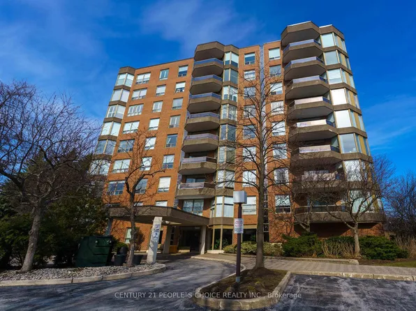 1905 Pilgrims Way #506, Oakville, ON L6M 2X2