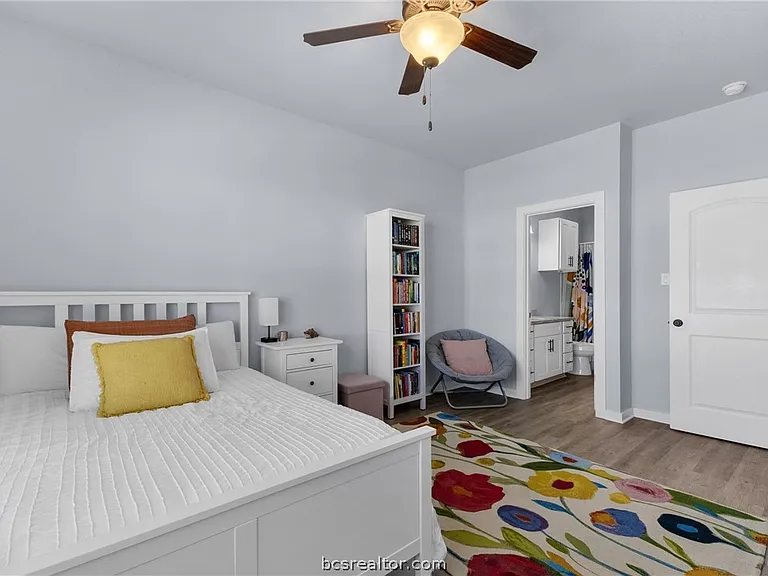 2108 Jax Dr — Photo 10