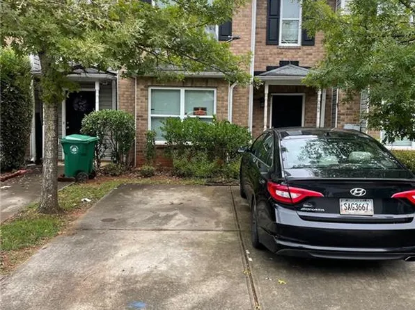 2621 Parrish Ct, Lithonia, GA 30038