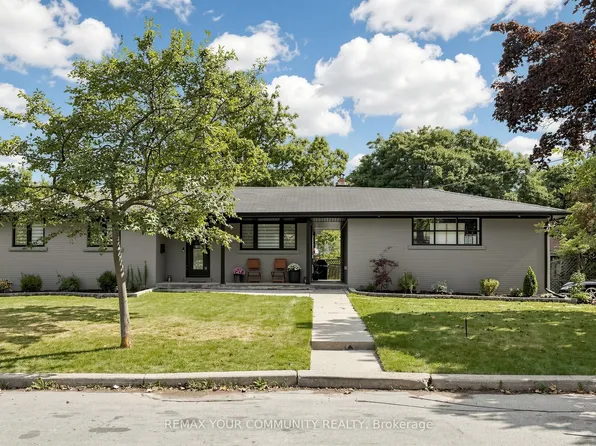 299 Horsham Ave, Toronto, ON M2R 1G5