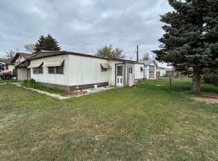 18 W Quincy Ave, Chester, MT 59522