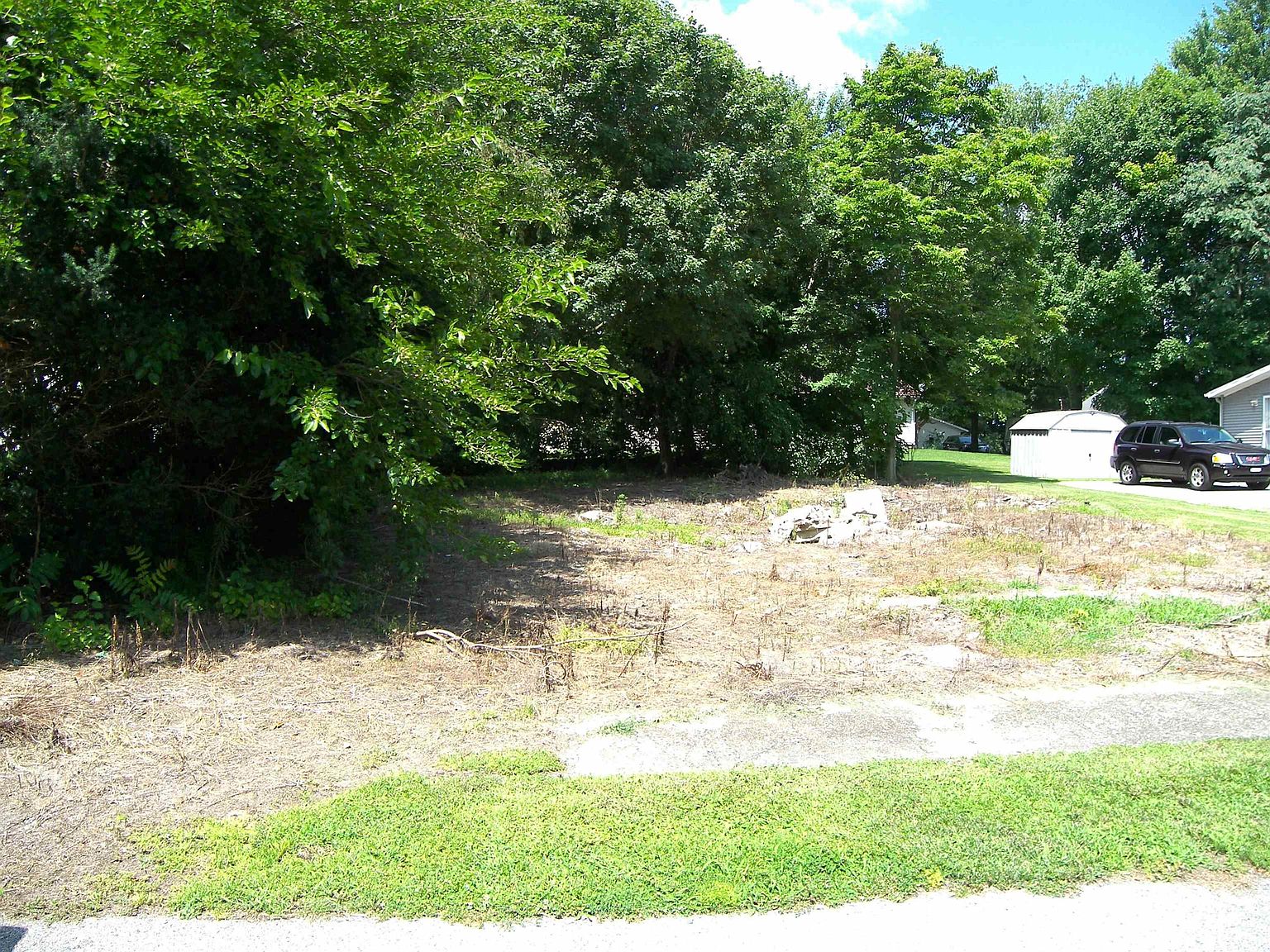 507 E Keith St, Pierceton, IN 46562 Zillow