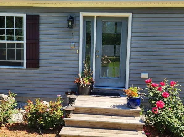 11782 Bretton Woods Heights Dr, Rapid City, MI 49676