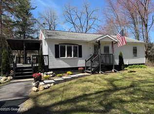 182 Moe Rd, Clifton Park, NY 12065