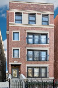 3537 N Wilton Ave APT 3, Chicago, IL, 60657