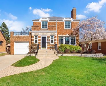 805 N Catherine Ave, La Grange Park, IL, 60526