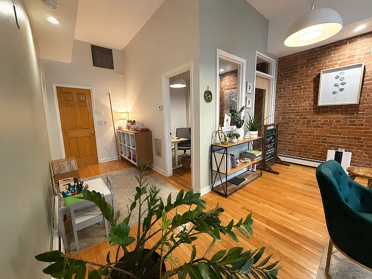 94 Bowers St #101 — Photo 4