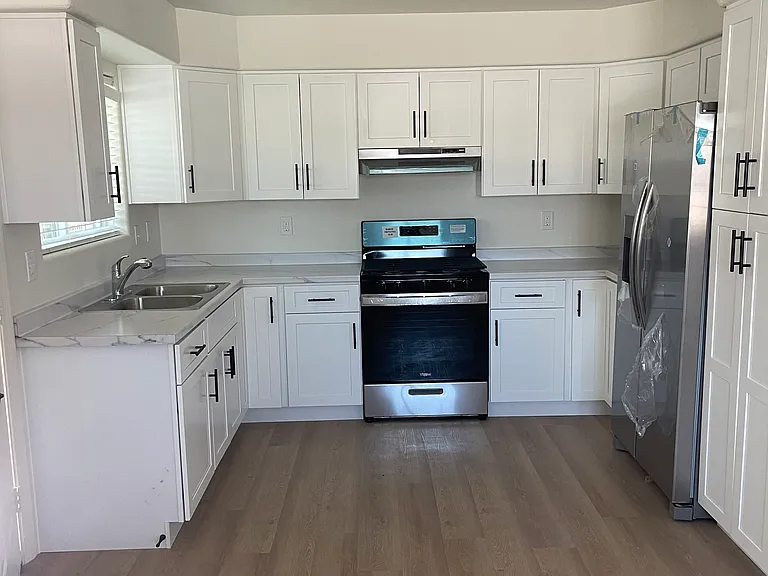 947 Heber Ave #2 & 4 — Photo 2