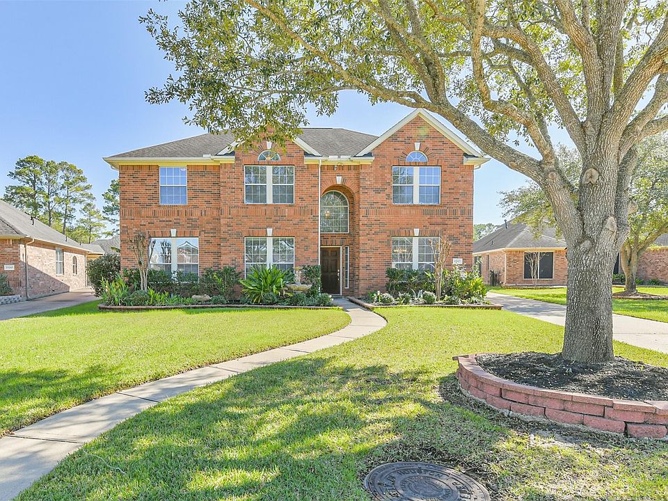 1st image of 15107 Heron Meadow Ln