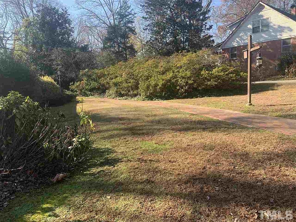 2nd image of 3221 Lewis Farm Rd