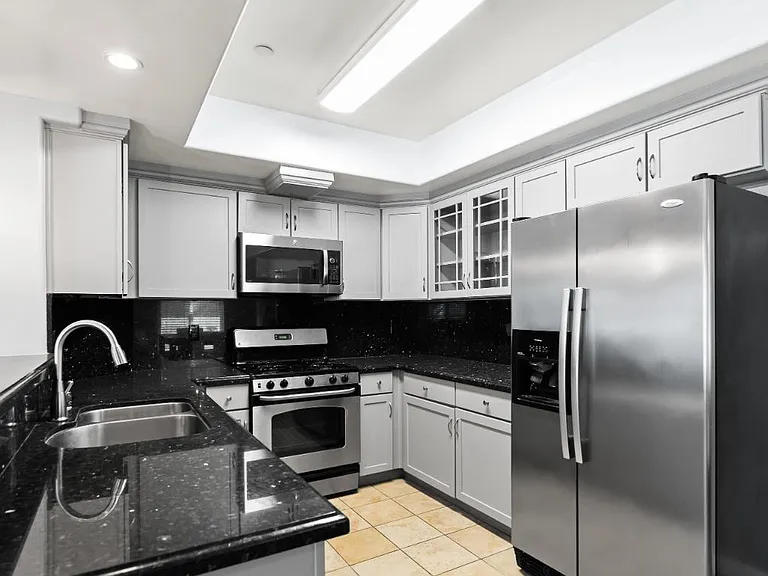 108 Balbach St #4 — Photo 11
