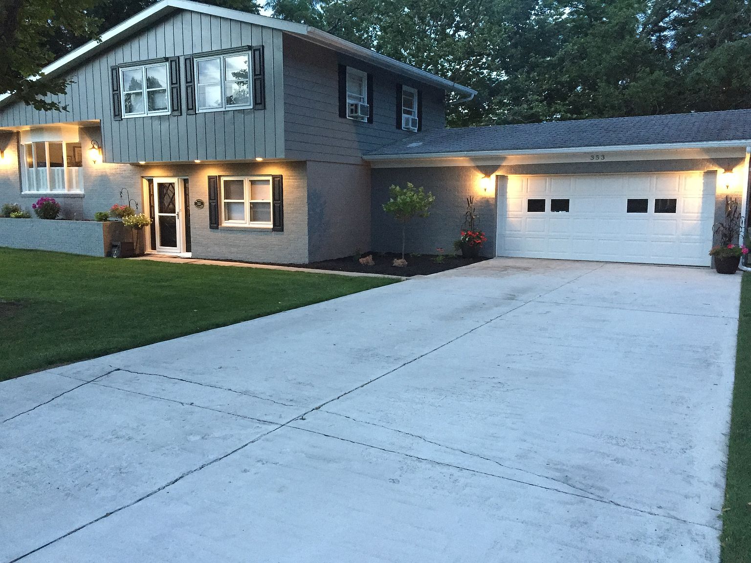 353 Hilltop Dr, Upper Sandusky, OH 43351 Zillow