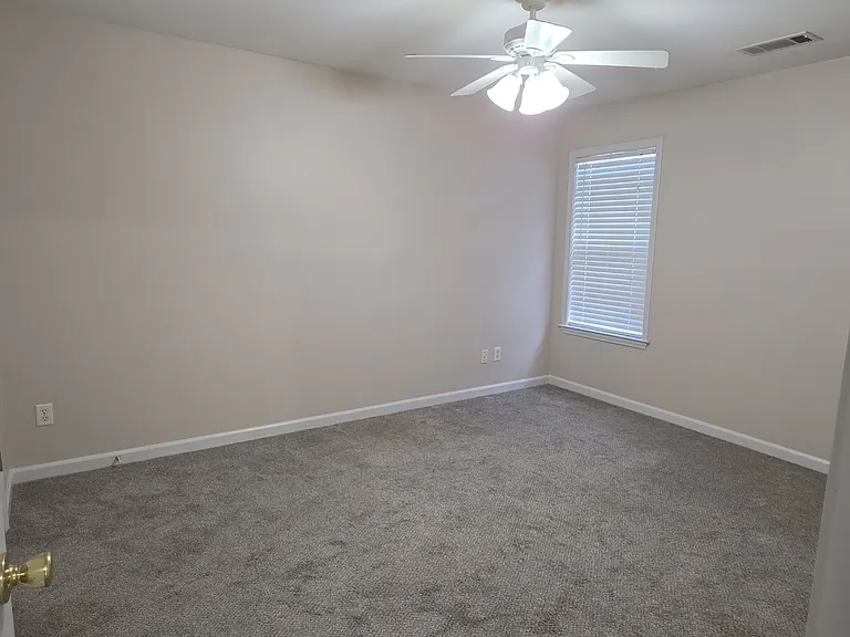 4572 Park Ridge Pkwy — Photo 27