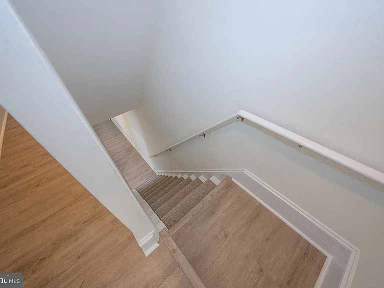 717 Miller St — Photo 18