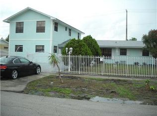 3941 NW 207th Ln, Miami Gardens, FL 33055