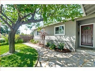 3rd image of 2169 Barrett Ave