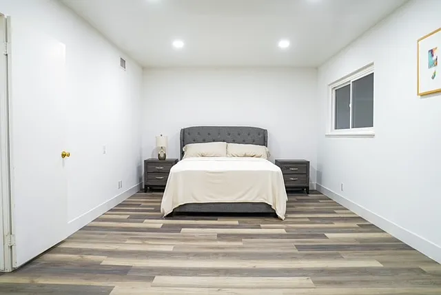 20302 Germain St — Photo 13