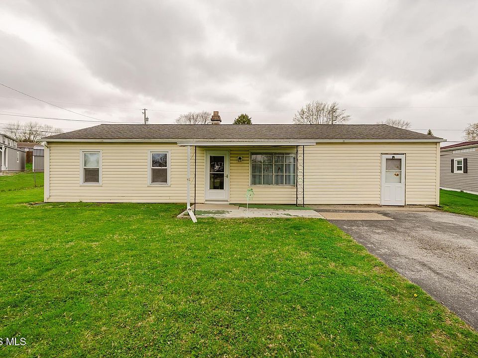 1st image of 24 Gail Ln