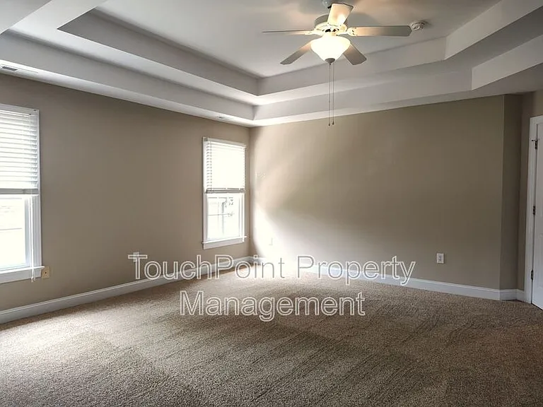 204 Limerick Dr — Photo 17