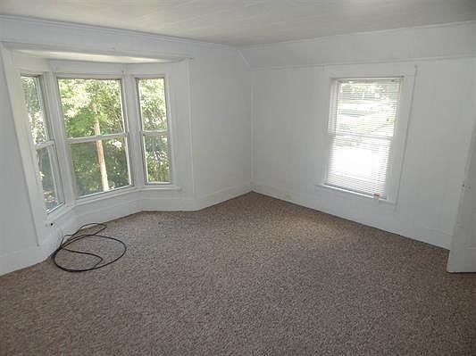 2nd image of 16 Pine St #2