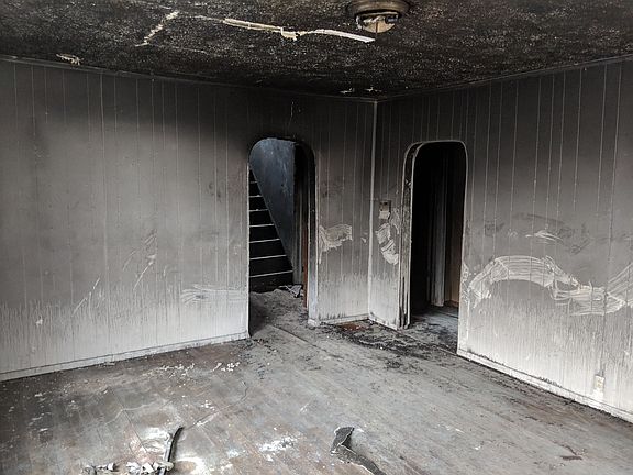 5th image of 1802 N Moreland Ave