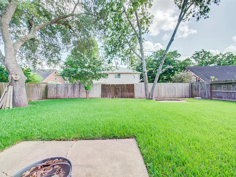 7114 Buchanan Dr — Photo 25
